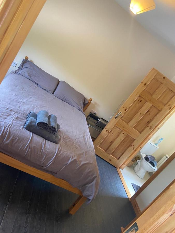 Villa Higgins House Ballyhaunis Esterno foto